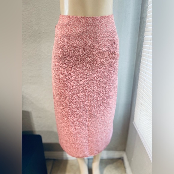 Abercrombie & Fitch High-Slit Midi Skirt - Red Floral Pattern - Size XS - Picture 12 of 16